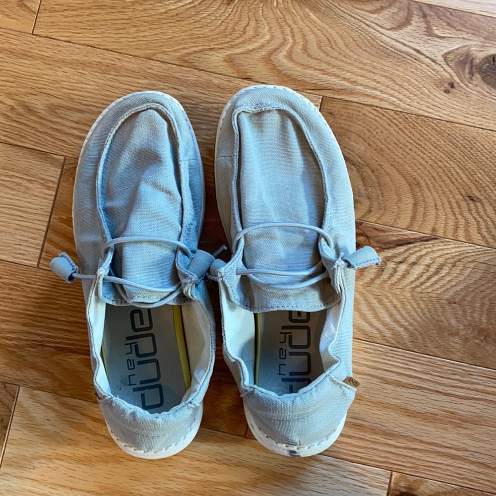 Gray Hey Dude, size 5